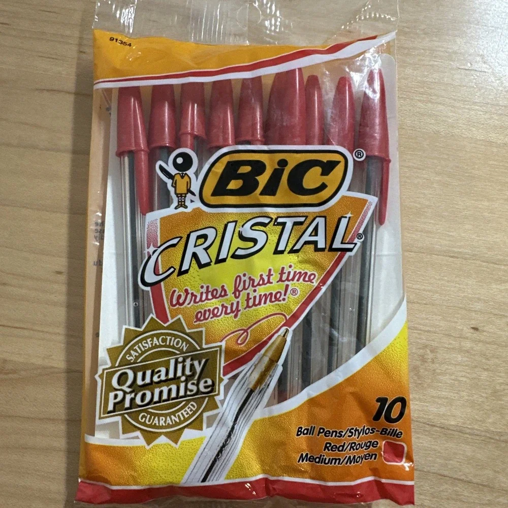 BIC Cristal Red Ink Ballpoint Pens 10 Pack Medium 1.0 mm New In Package 91354